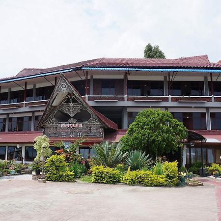 Ambaroba Resort Hotel Тук-Тук Экстерьер фото