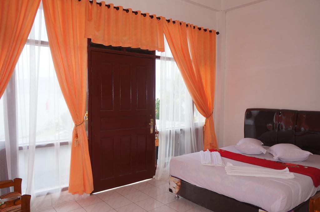 Ambaroba Resort Hotel Тук-Тук Экстерьер фото